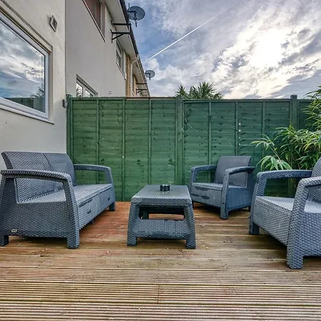 3 Bedrooms, Green Space, Free Parking Cirencester Exterior photo